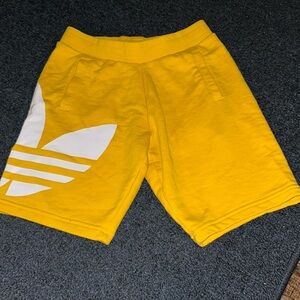 Adidas Boys Shorts Small 9/10 years old